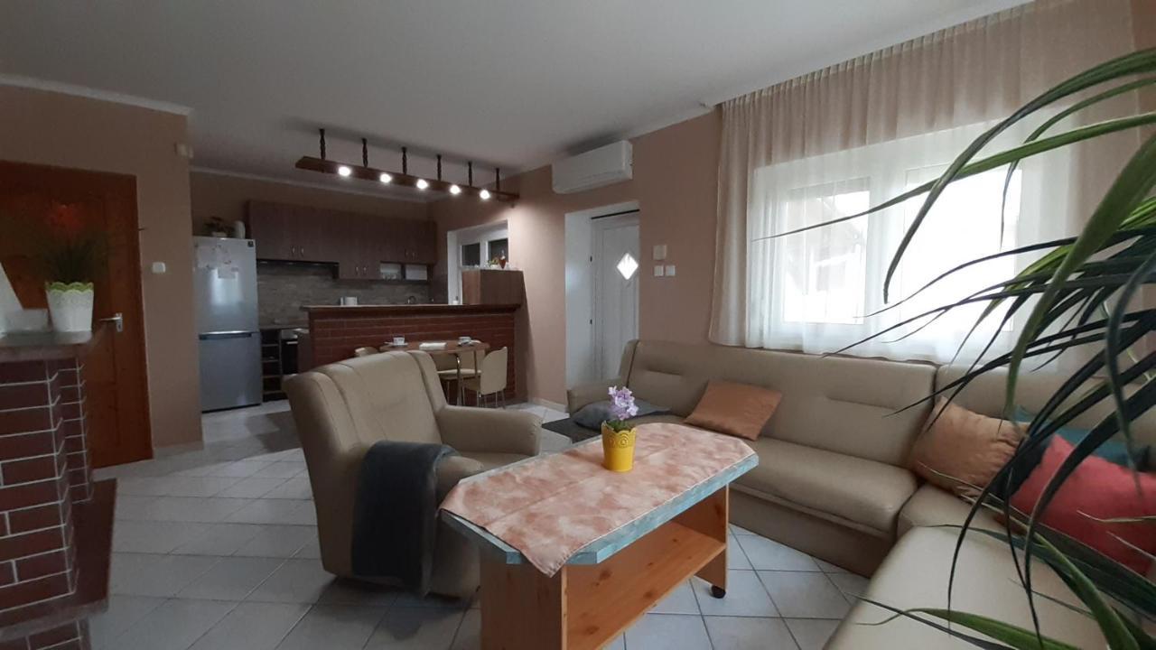 Vízparti nyaraló Fonyód Exterior foto
